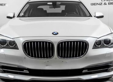 BMW-7-Series-2015-02