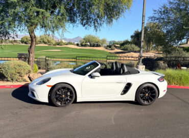 Porsche-718-Boxster-2017-03