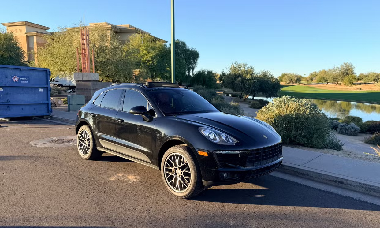 Porsche-Macan-2018-01